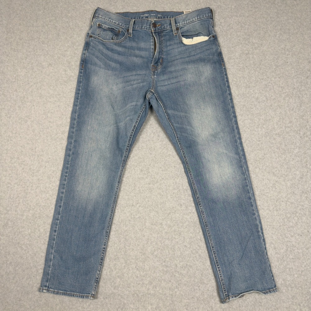 Old Navy Jeans Mens Slim Fit Flex Waist 36x30 Light Wash Blue Denim Casual - Picture 1 of 8